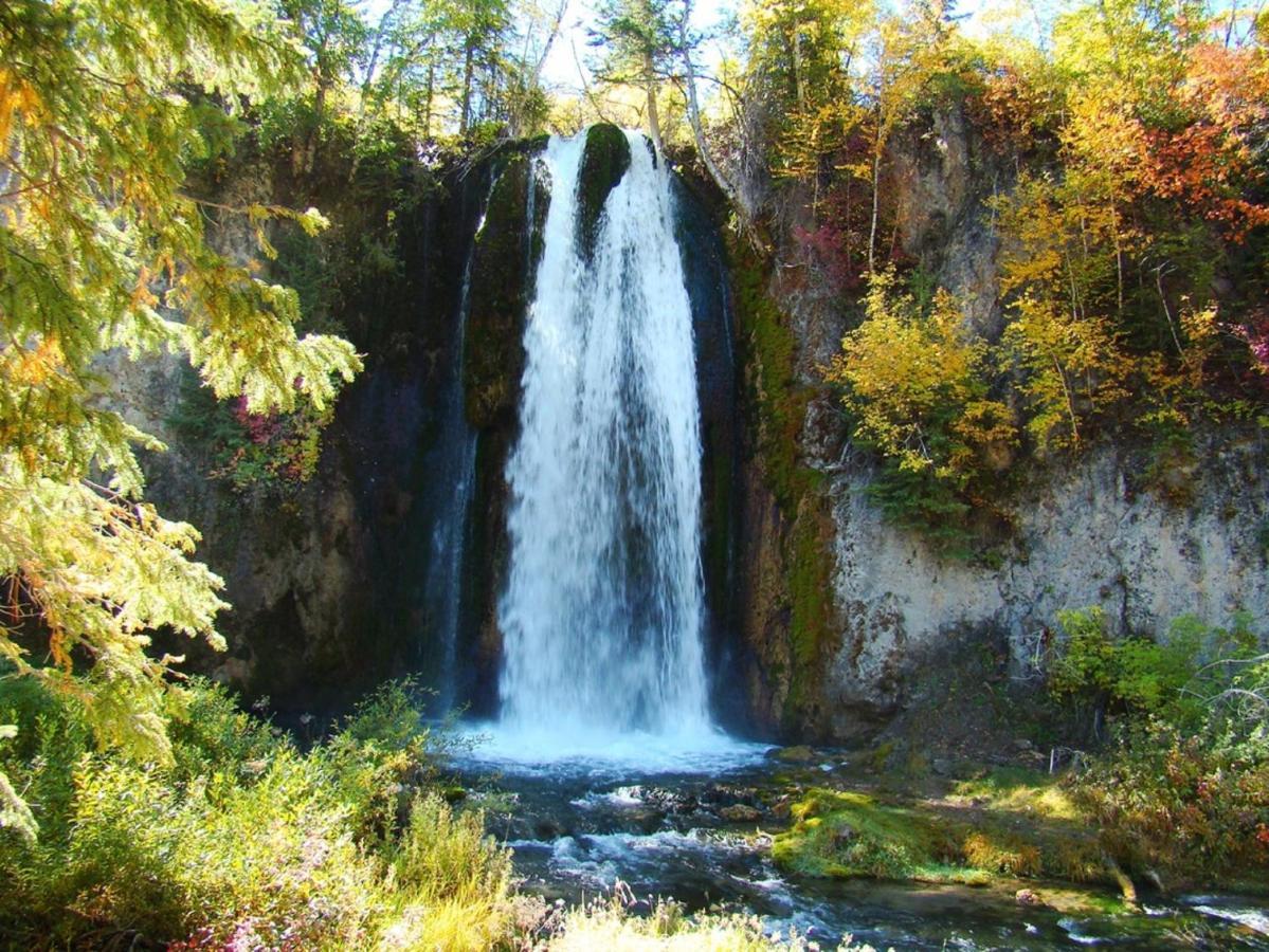 Spearfish Canyon Lodge ภายนอก รูปภาพ