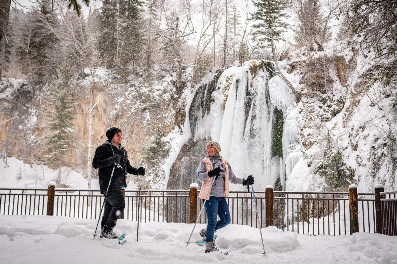 Spearfish Canyon Lodge ภายนอก รูปภาพ