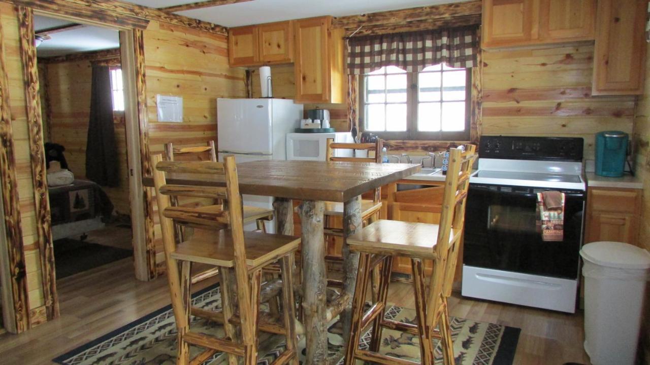 Spearfish Canyon Lodge ภายนอก รูปภาพ