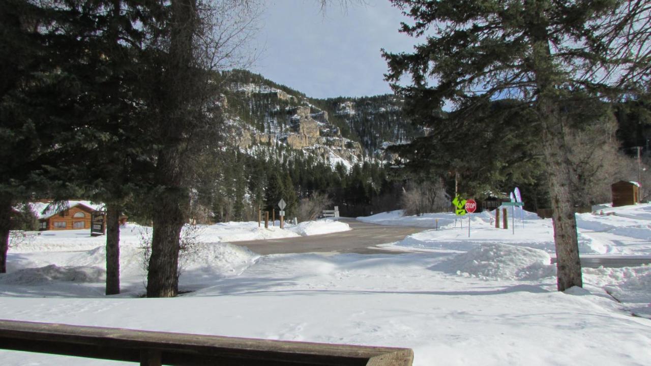 Spearfish Canyon Lodge ภายนอก รูปภาพ
