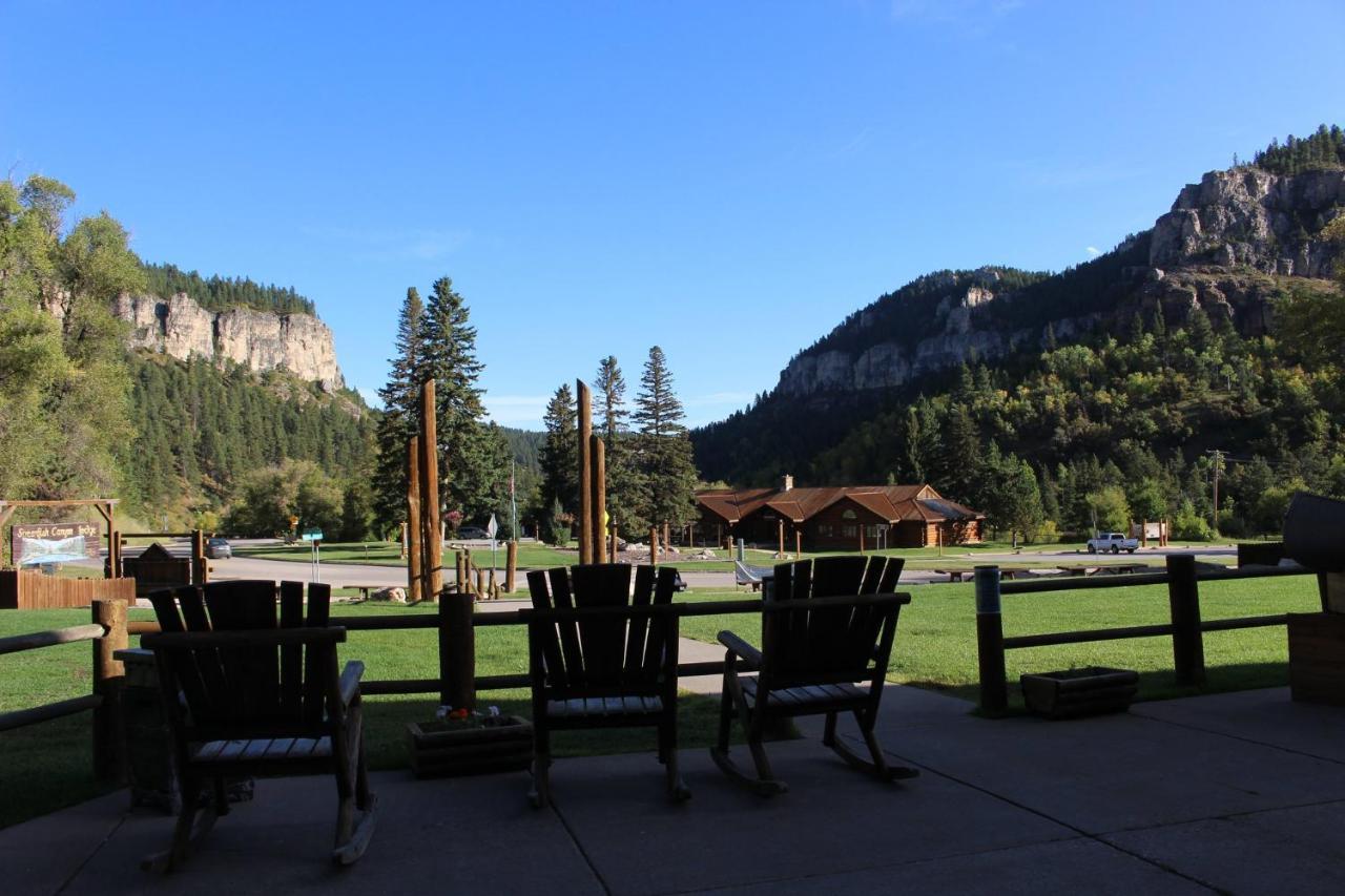 Spearfish Canyon Lodge ภายนอก รูปภาพ